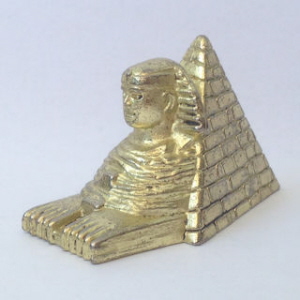 SK5425 Pyramid with sphinx Pencil sharpener