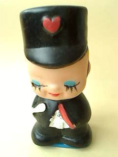 sk-r-408c_rubber_police_officer_pencil_sharpener