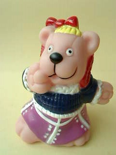 sk-r-601b_rubber_bear_pencil_sharpener
