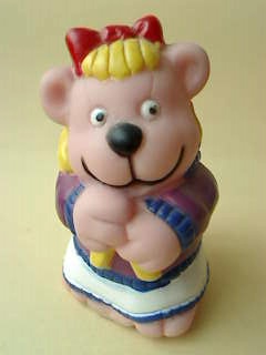 sk-r-601c_rubber_bear_pencil_sharpener
