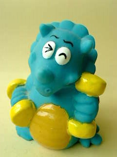 sk-r-604a_rubber_dinosour_pencil_sharpener